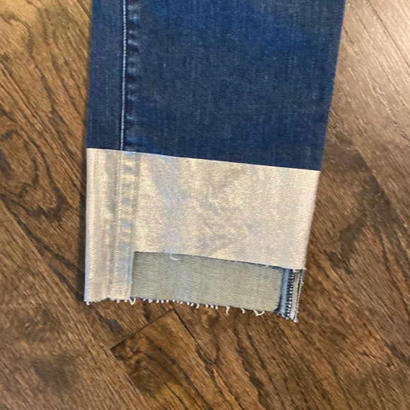 J Brand Ruby Silverpool Jeans Step Hem Silver Dipped 26 EUC - Picture 2 of 12